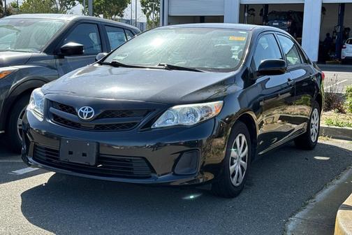 2011 Toyota Corolla LE