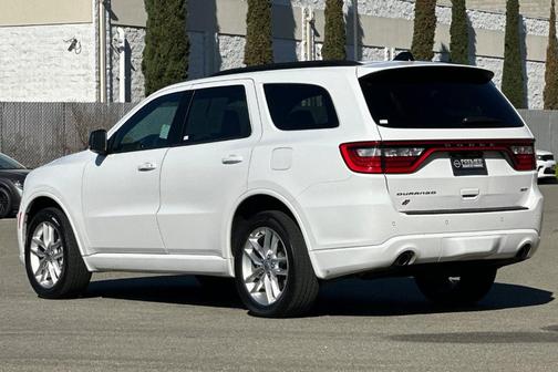 White Knuckle Clearcoat 2024 Dodge Durango GT