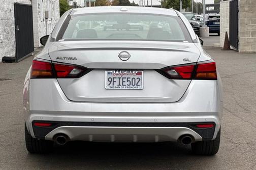 2023 Nissan Altima 2.5 SL