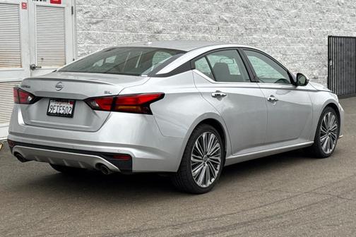 2023 Nissan Altima 2.5 SL