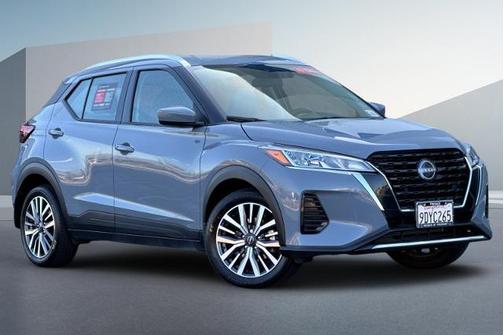 2023 Nissan Kicks SV