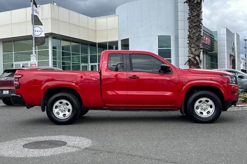 Red Alert 2022 Nissan Frontier S