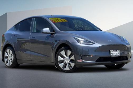 2023 Tesla Model Y Long Range