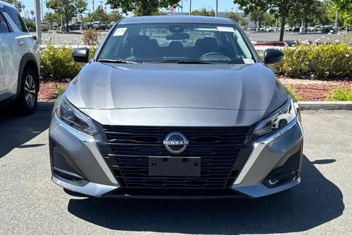 Gun Metallic 2025 Nissan Altima SV