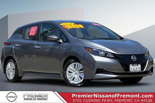2024 Nissan Leaf S