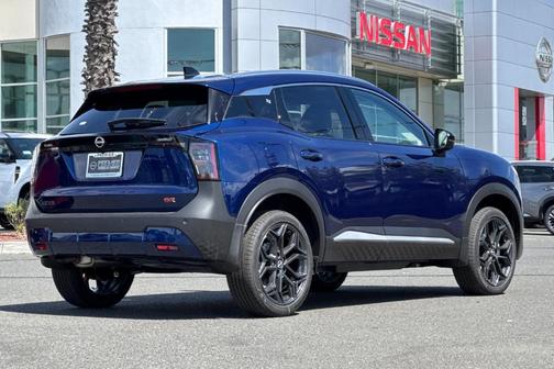 Deep Blue Pearl 2026 Nissan Kicks SR