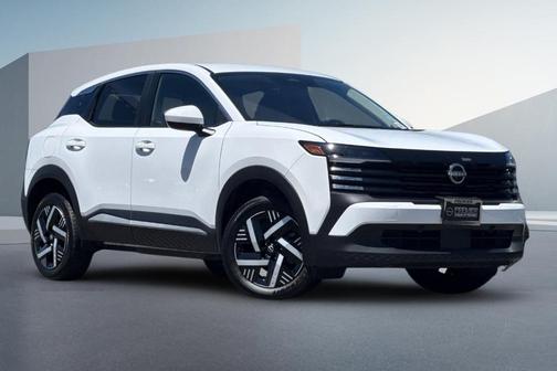 Fresh Powder 2025 Nissan Kicks SV