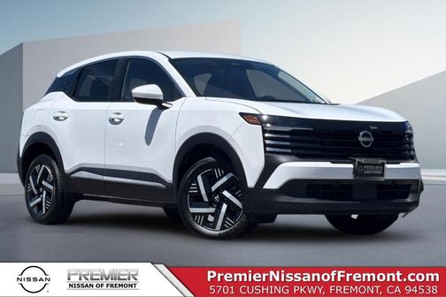 Fresh Powder 2025 Nissan Kicks SV