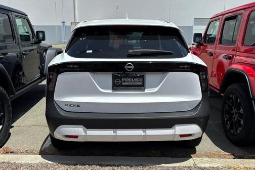Fresh Powder 2025 Nissan Kicks SV