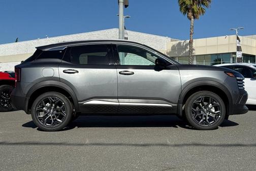 Gun Metallic 2026 Nissan Kicks SR