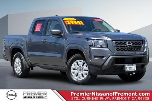 2022 Nissan Frontier SV