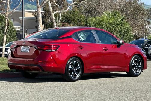 2025 Nissan Sentra SV