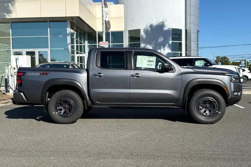 Gun Metallic 2026 Nissan Frontier PRO-4X