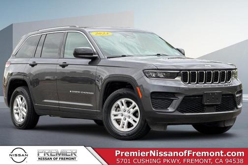 2023 Jeep Grand Cherokee Laredo