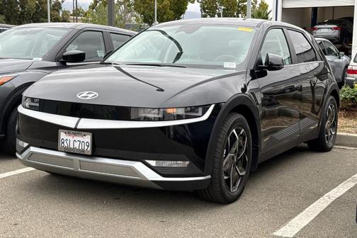 2023 Hyundai IONIQ 5 SEL