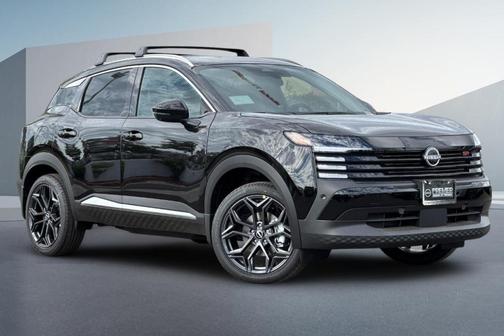 Super Black 2026 Nissan Kicks SR