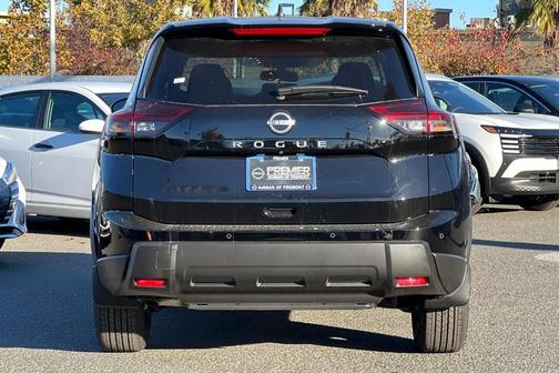 2025 Nissan Rogue S