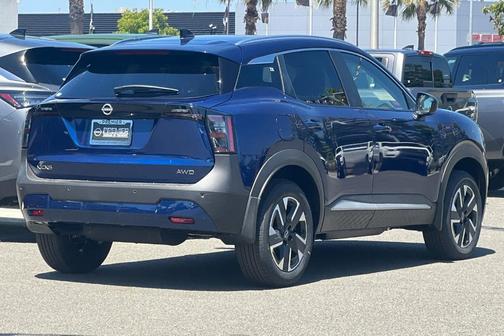 Deep Blue Pearl 2026 Nissan Kicks SV