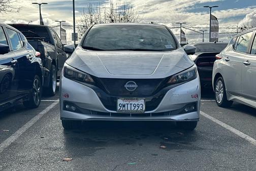 2024 Nissan Leaf SV PLUS