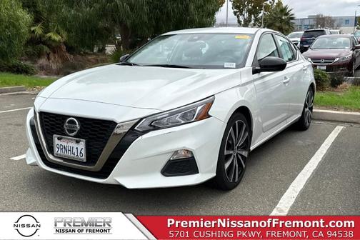 2022 Nissan Altima 2.5 SR