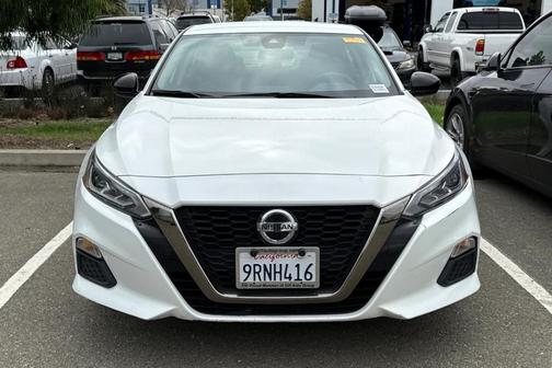 2022 Nissan Altima 2.5 SR
