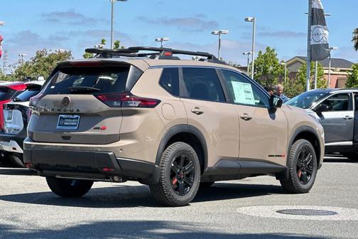 Baja Storm 2026 Nissan Rogue Rock Creek