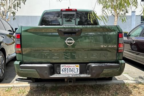 2022 Nissan Frontier SV