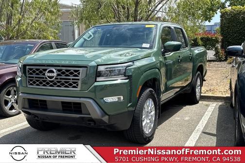 2022 Nissan Frontier SV