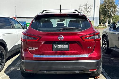 2020 Nissan Rogue Sport SV