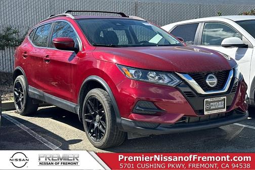 2020 Nissan Rogue Sport SV