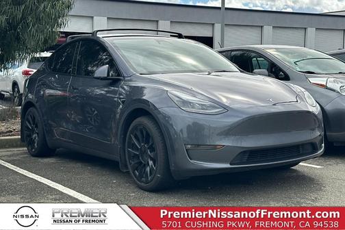 2023 Tesla Model Y Long Range