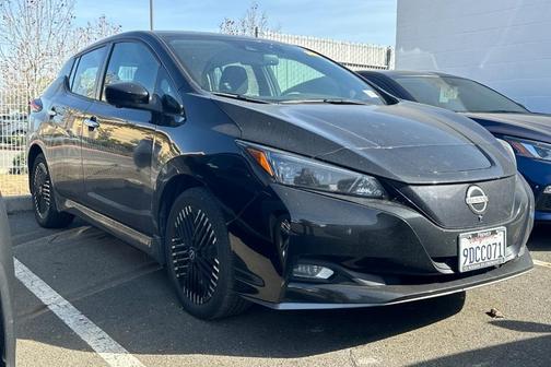 2023 Nissan Leaf SV PLUS