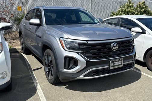 Silver Bird Metallic 2024 Volkswagen Atlas Cross Sport 2.0T SE w/Technology