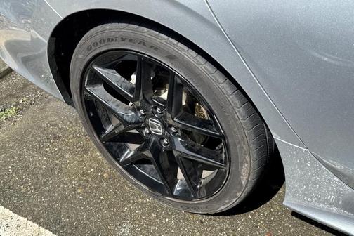 Solar Silver Metallic 2025 Honda Civic Sport