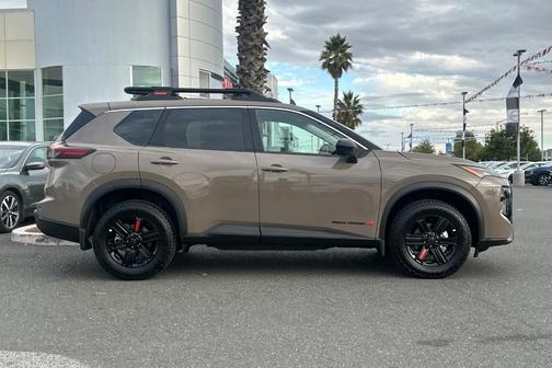 2025 Nissan Rogue 