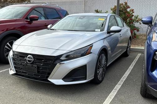 2023 Nissan Altima 2.5 SL