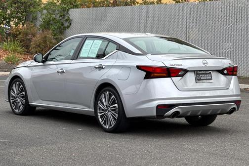 2023 Nissan Altima 2.5 SL