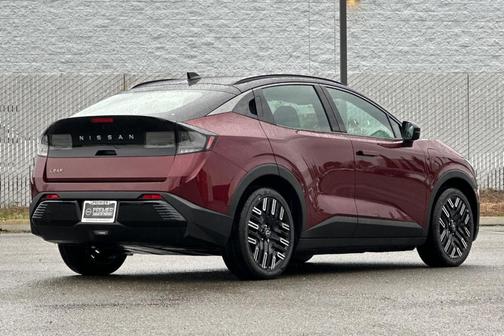 2026 Nissan Leaf PLAT+