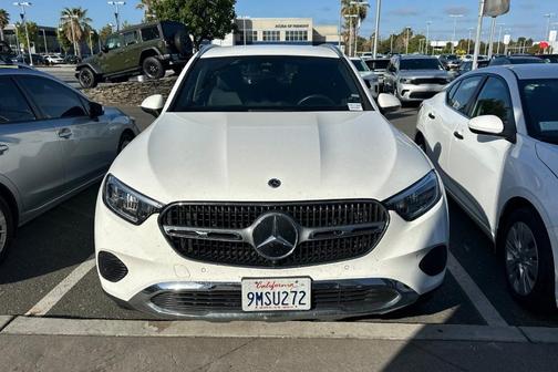 White 2024 Mercedes-Benz GLC 300 Base