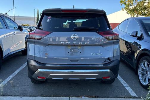 2021 Nissan Rogue Platinum
