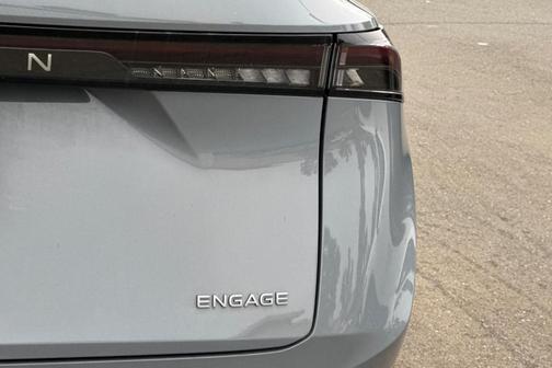 2024 Nissan ARIYA ENGAGE