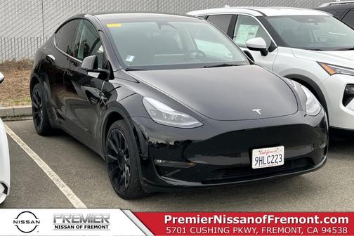 2023 Tesla Model Y Long Range