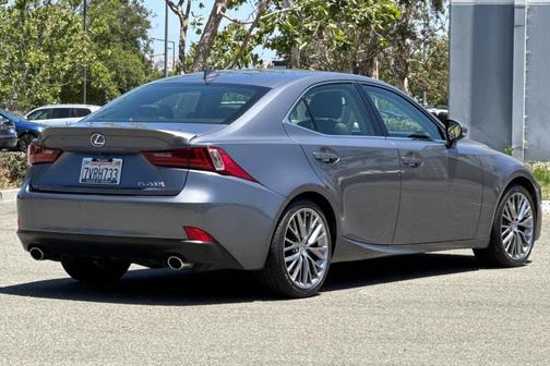 2016 Lexus IS 200t Base