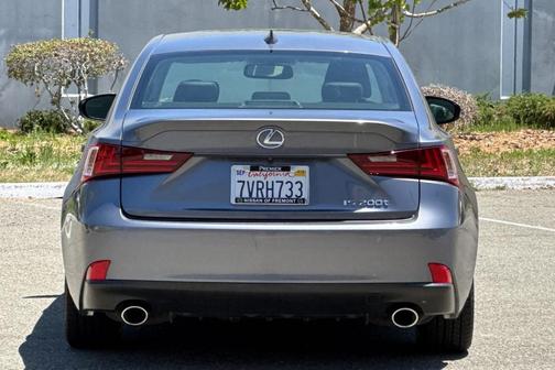 2016 Lexus IS 200t Base