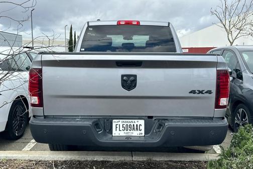 2024 RAM 1500 Classic SLT