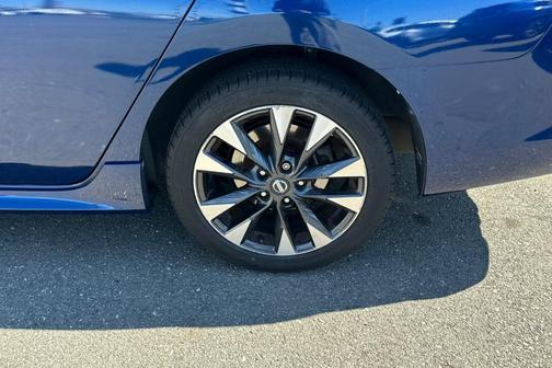 2017 Nissan Sentra SR