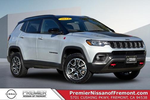 Silver Zynith 2024 Jeep Compass Trailhawk