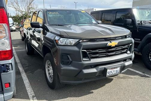 2024 Chevrolet Colorado WT