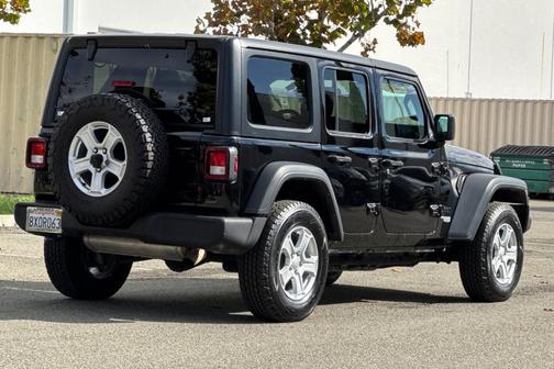2021 Jeep Wrangler Unlimited Sport