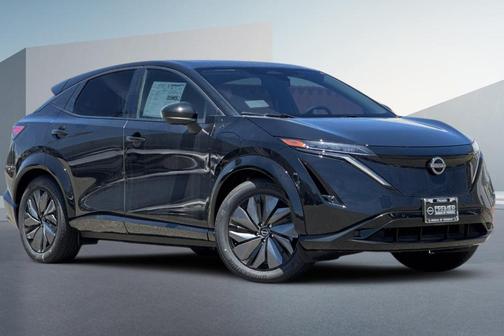 2025 Nissan ARIYA EVOLVE+